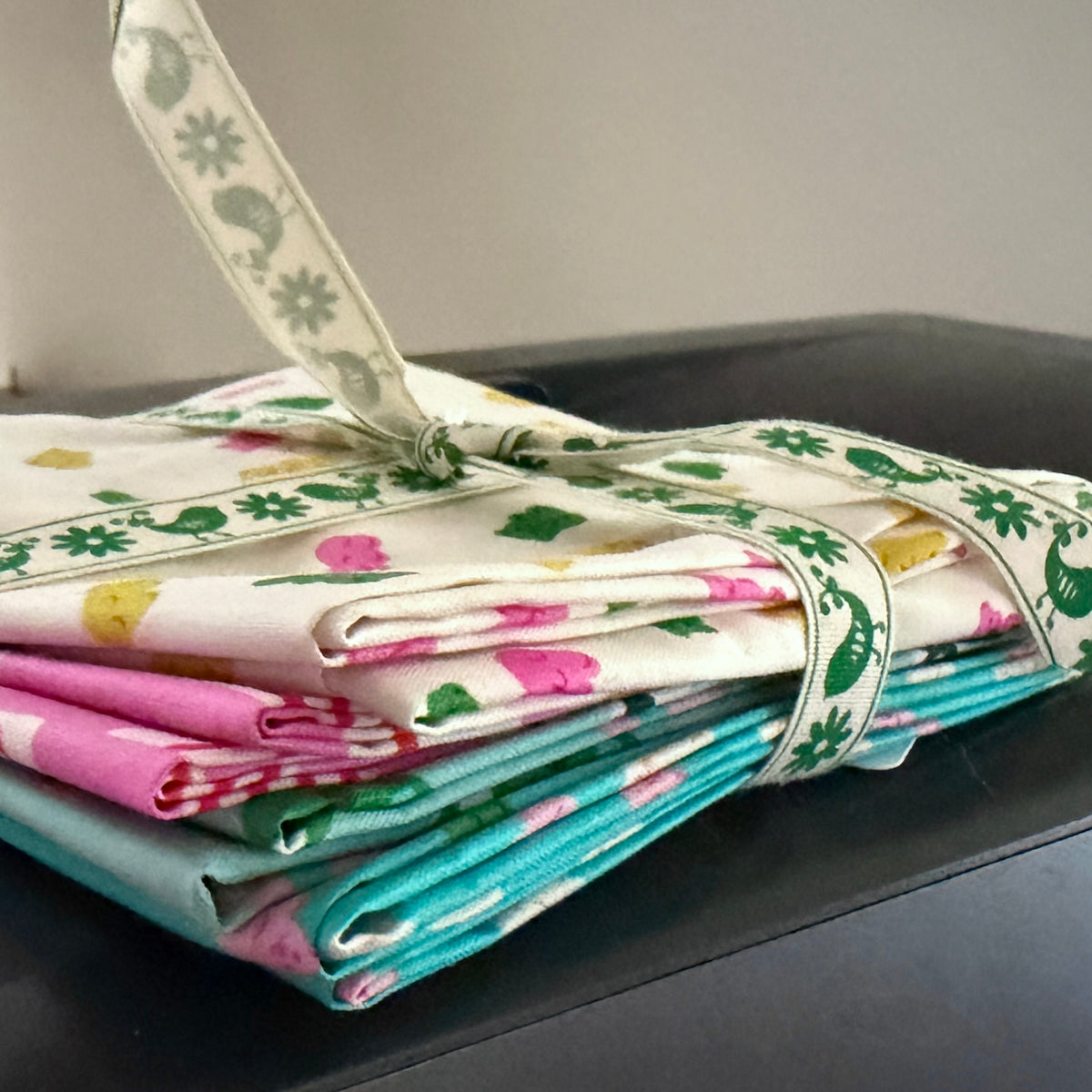 Merry Happy Fat Quarter Bundle
